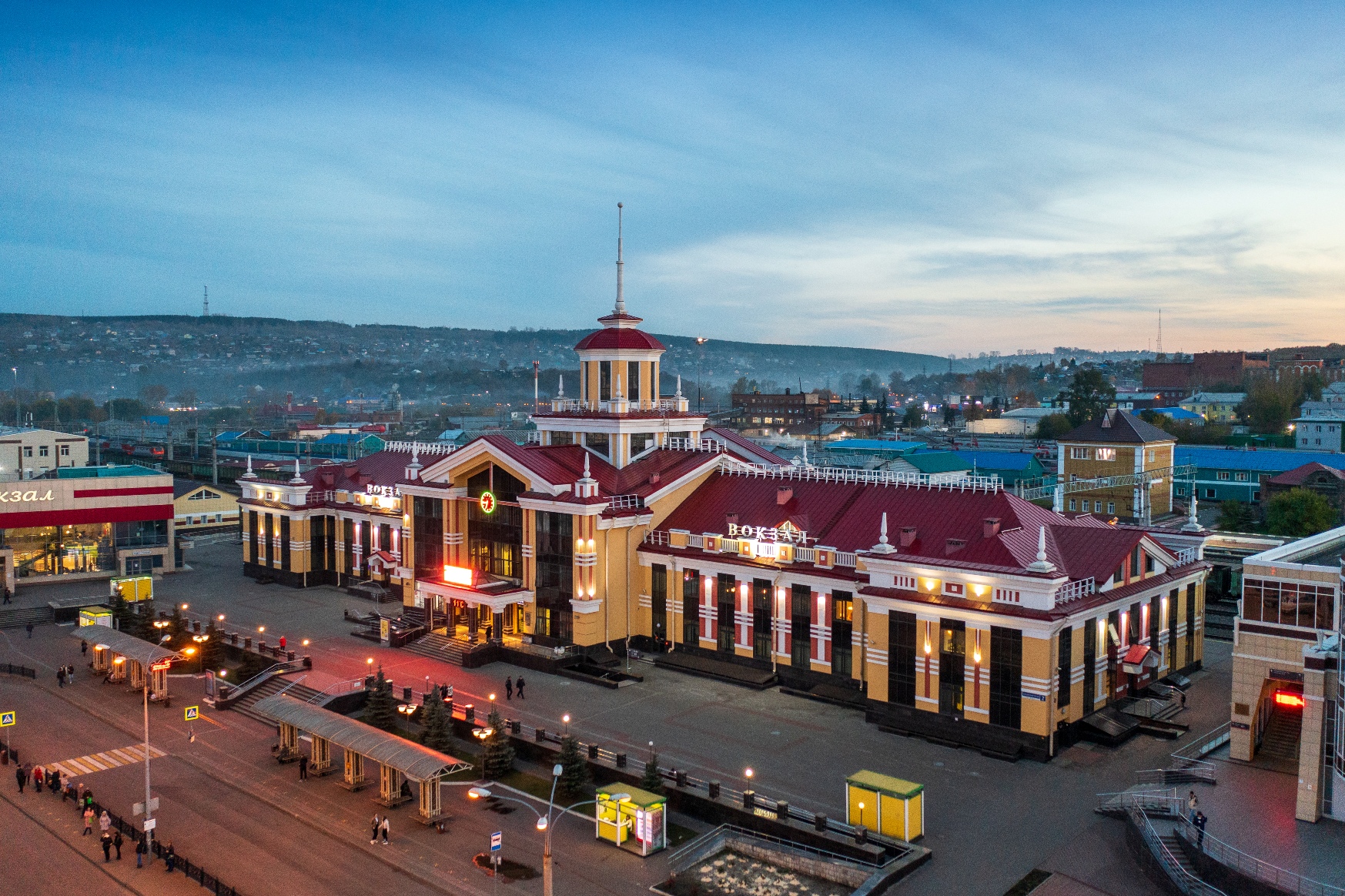 Вокзал Новокузнецк.jpg