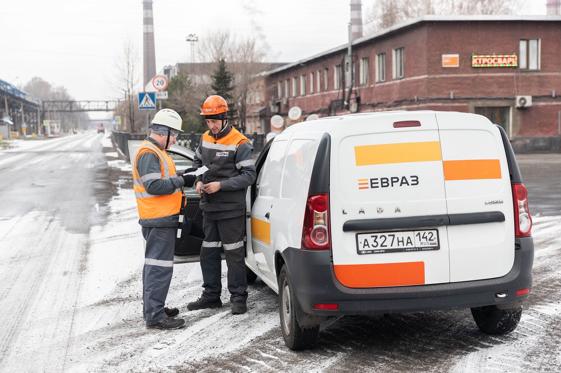 Акция по безопасности дорожного движения на ЕВРАЗ ЗСМК.jpg